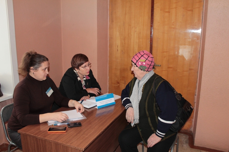 Специалисты ПФР Бикинского района провели выездные консультационные приемы для инвалидов